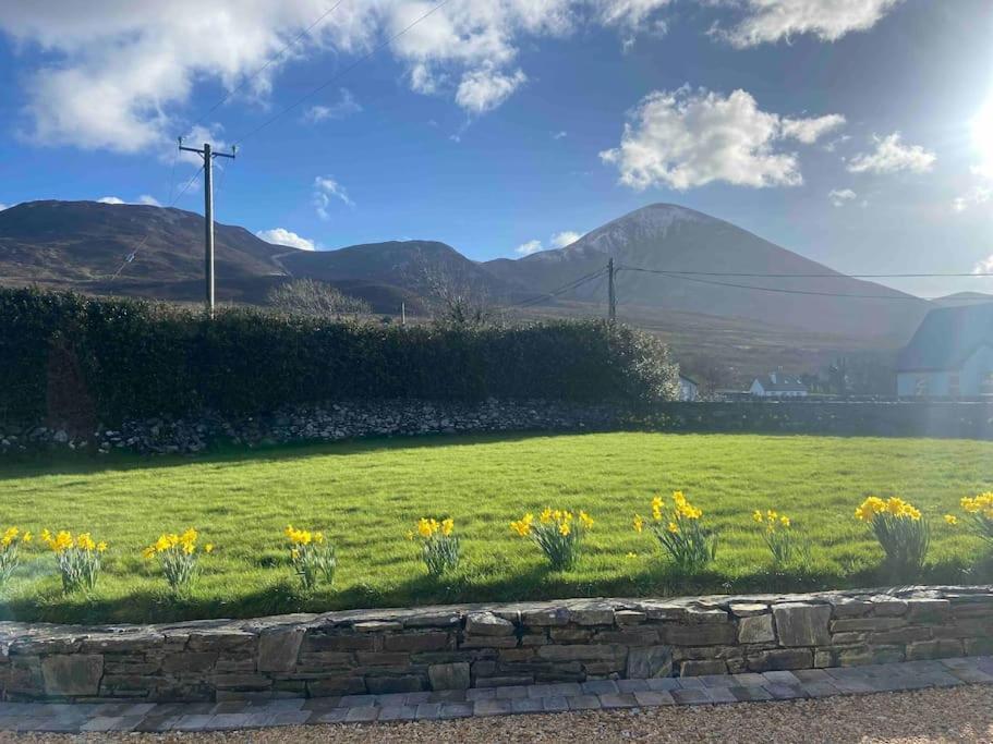 Modern Apartment At Croagh Patrick เวสต์พอร์ต ภายนอก รูปภาพ